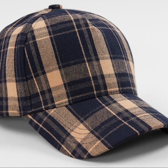 FALL SALE EVERYTHING MUST GO - Picture 6 of 8